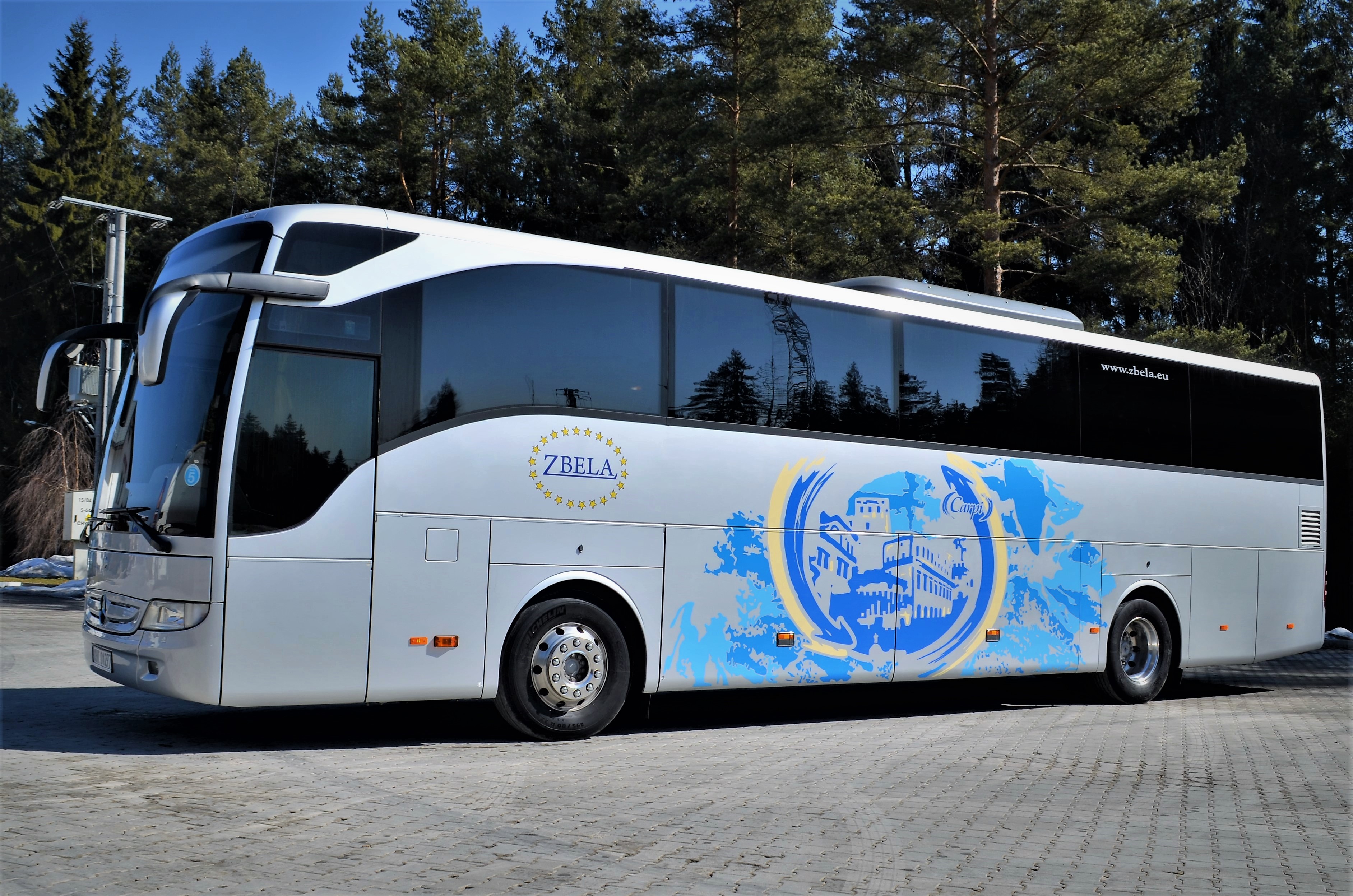 Mercedes Tourismo